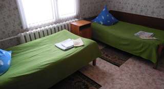 Гостиница Вариант-С Буй Односпальная кровать в общем номере с 4 кроватями-3